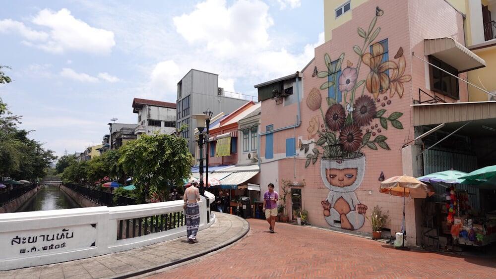Rock Around Creative District — An Immersive Journey Through Creative Souls (Private Guided Themed Tours in Bangkok)