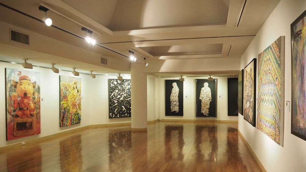 The Queen's Gallery — Discover Bangkok’s Cultural Heritage through Private Guided Art Gallery Tours.