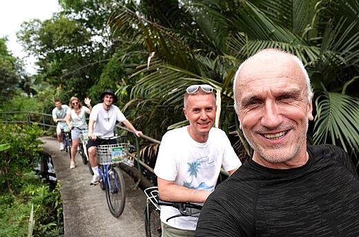 Private Guided Tours in Bangkok - Visites Privees Guidees a Bangkok