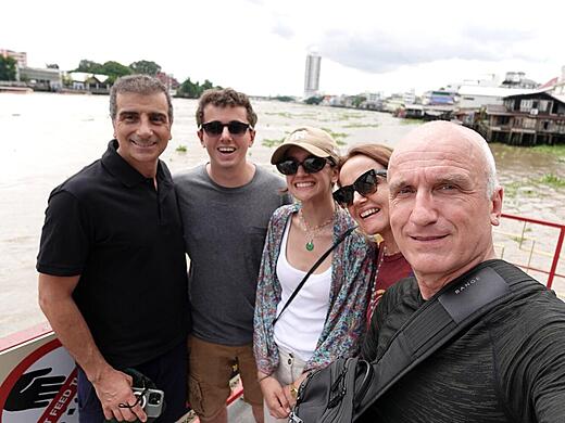 Private Guided Tours in Bangkok - Visites Privees Guidees a Bangkok