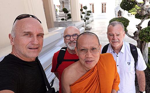 Private Guided Tours in Bangkok - Visites Privees Guidees a Bangkok