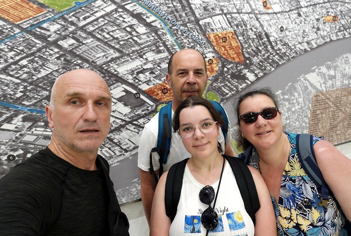 Private Guided Tours in Bangkok - Visites Privees Guidees a Bangkok