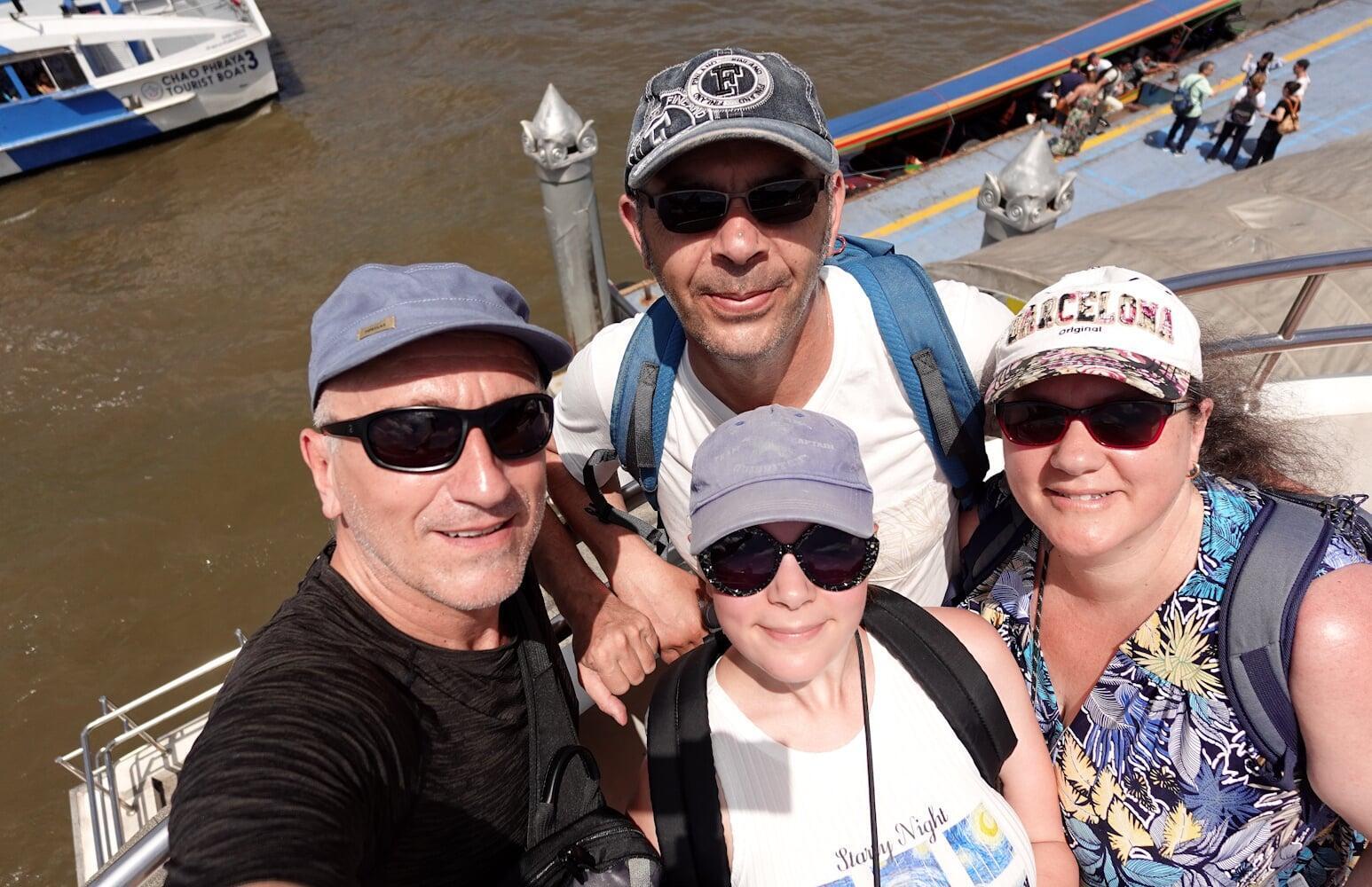 Private Guided Tours in Bangkok - Visites Privees Guidees a Bangkok