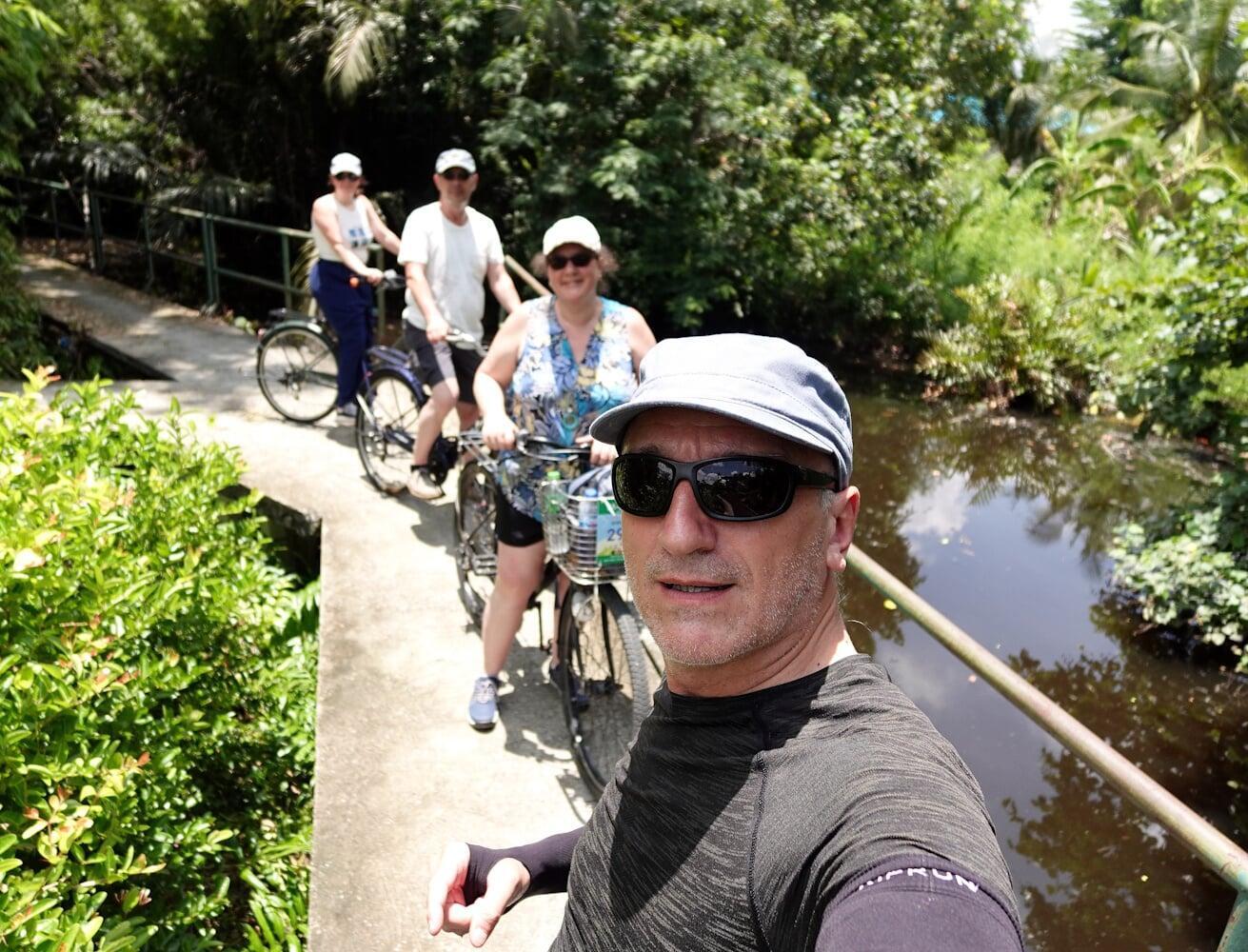 Private Guided Tours in Bangkok - Visites Privees Guidees a Bangkok