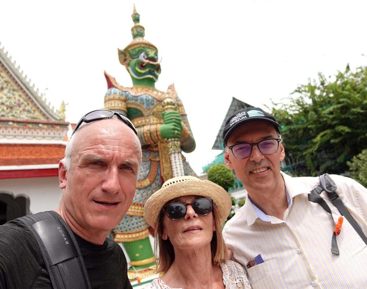 Private Guided Tours in Bangkok - Visites Privees Guidees a Bangkok