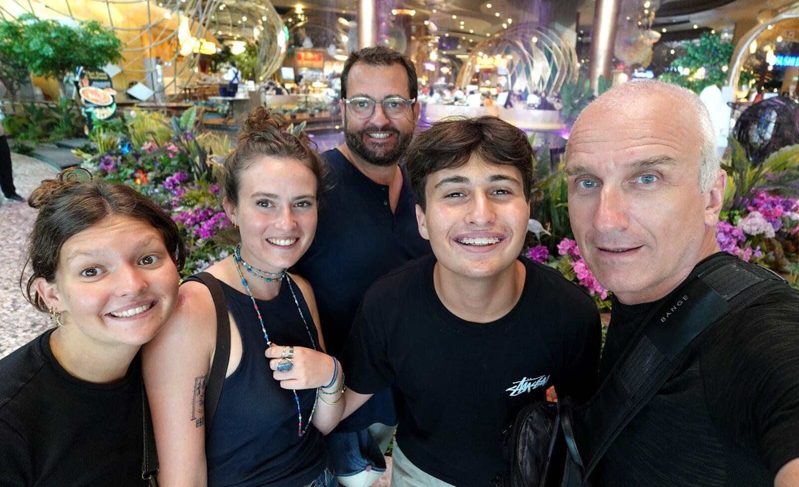 Private Guided Tours in Bangkok - Visites Privees Guidees a Bangkok