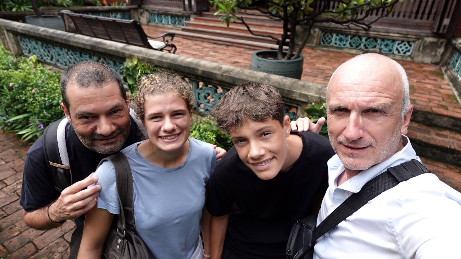 Private Guided Tours in Bangkok - Visites Privees Guidees a Bangkok