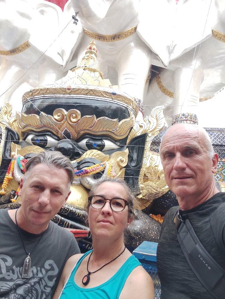 Private Guided Tours in Bangkok - Visites Privees Guidees a Bangkok