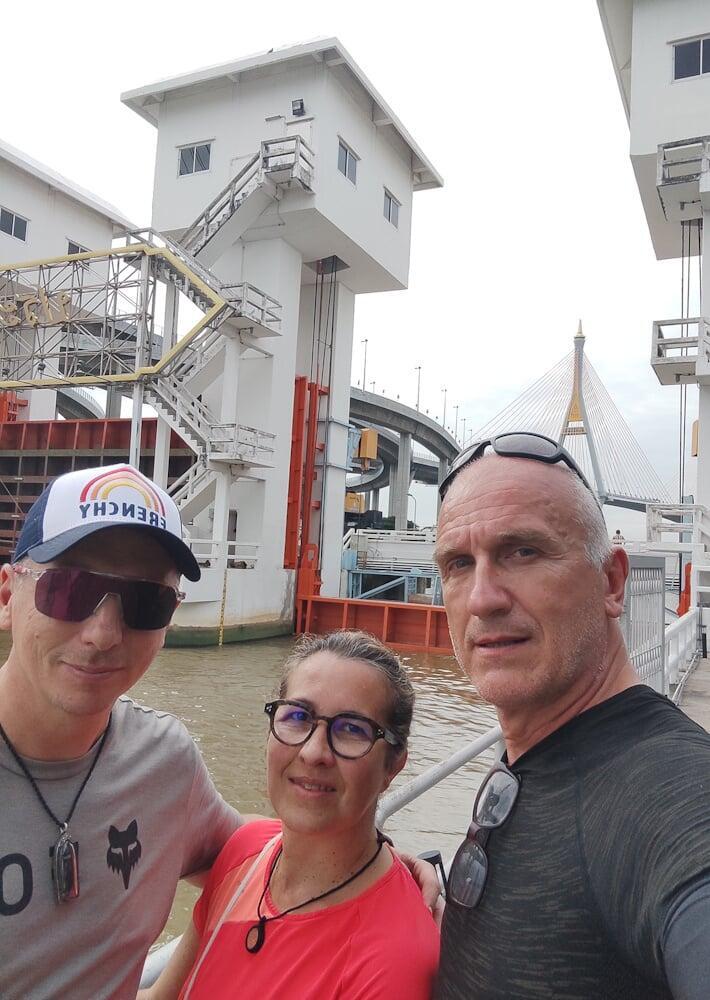 Private Guided Tours in Bangkok - Visites Privees Guidees a Bangkok