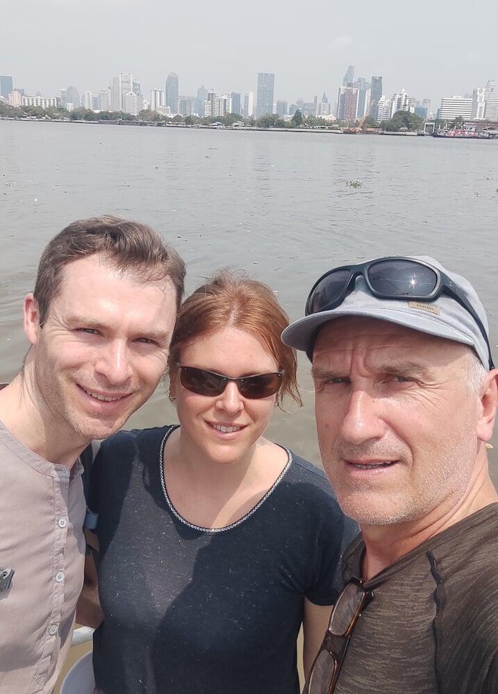 Private Guided Tours in Bangkok - Visites Privees Guidees a Bangkok