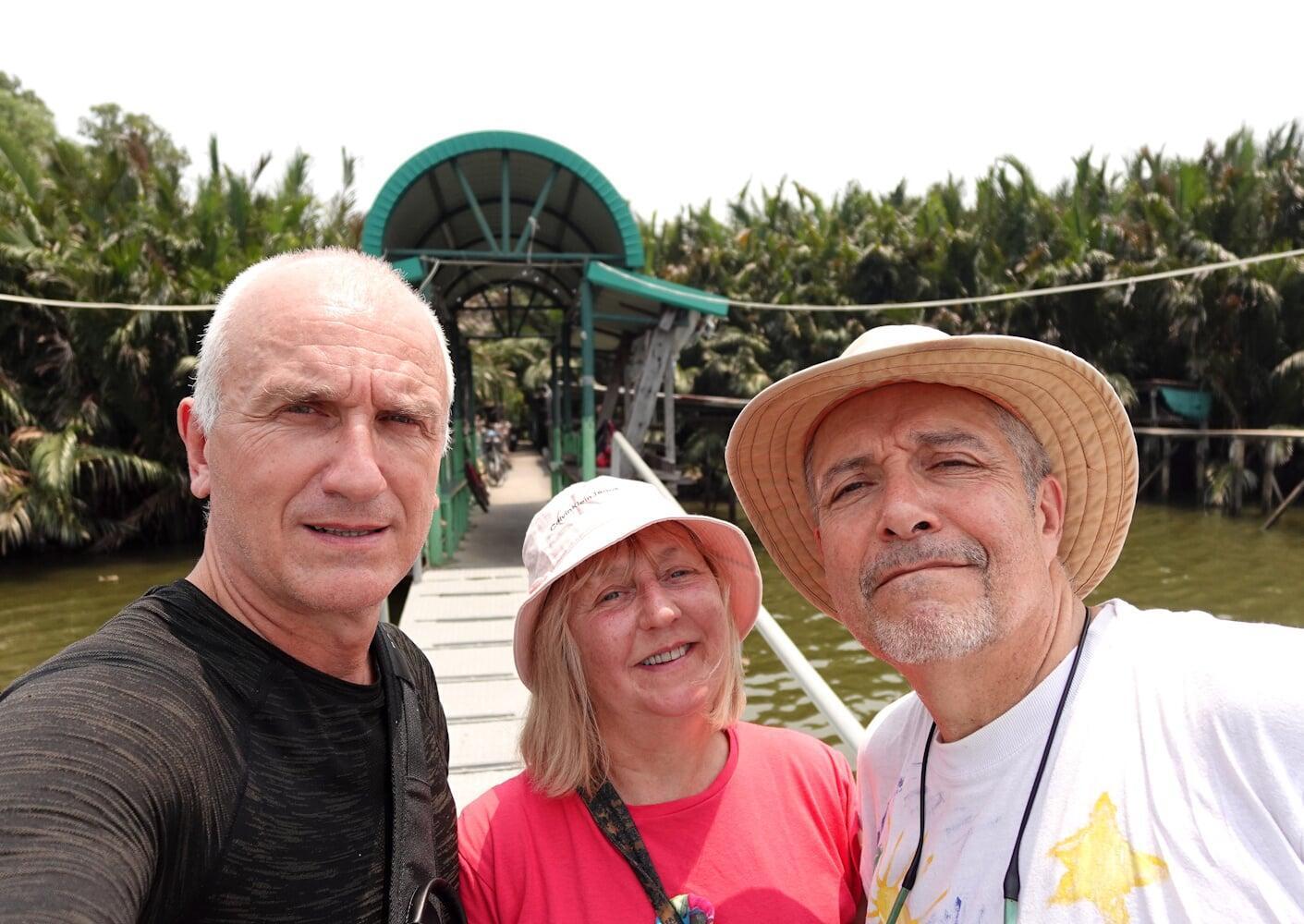 Private Guided Tours in Bangkok - Visites Privees Guidees a Bangkok