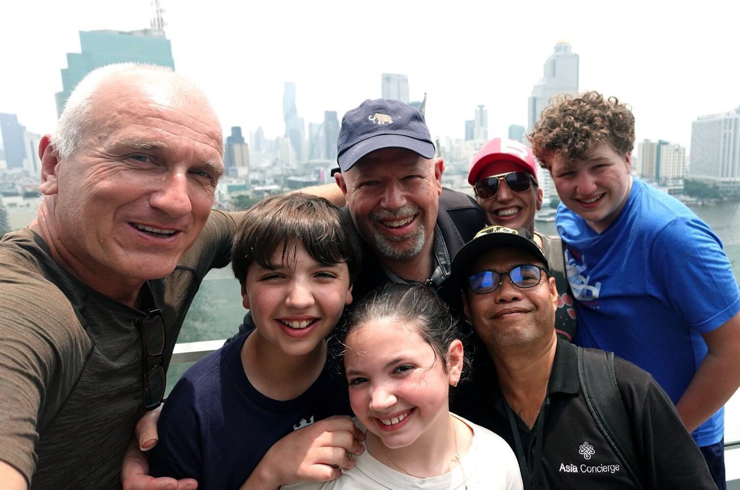 Private Guided Tours in Bangkok - Visites Privees Guidees a Bangkok