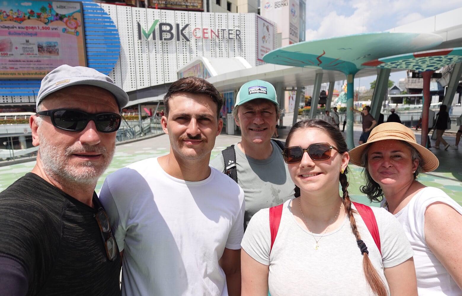 Private Guided Tours in Bangkok - Visites Privees Guidees a Bangkok