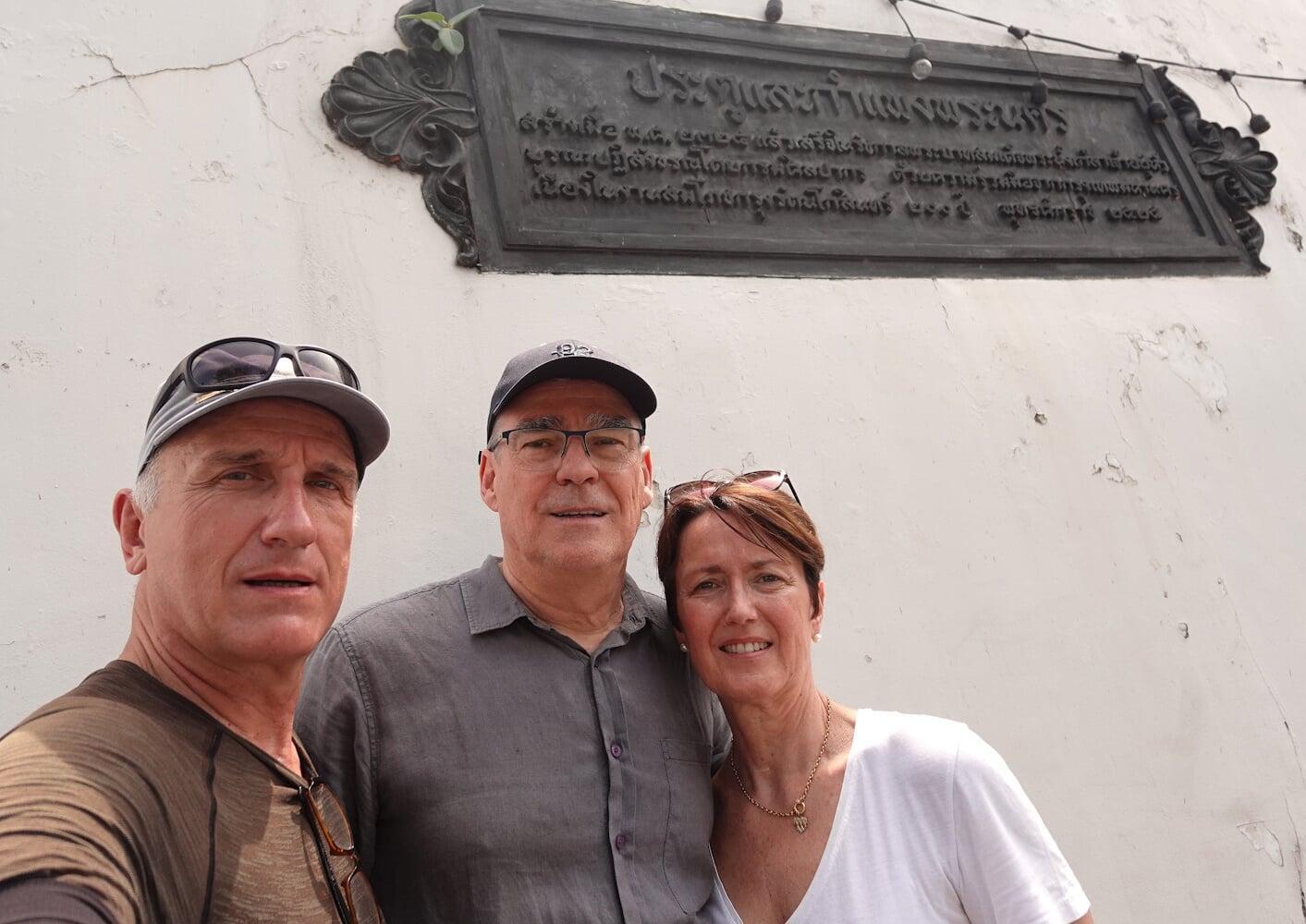 Private Guided Tours in Bangkok - Visites Privees Guidees a Bangkok